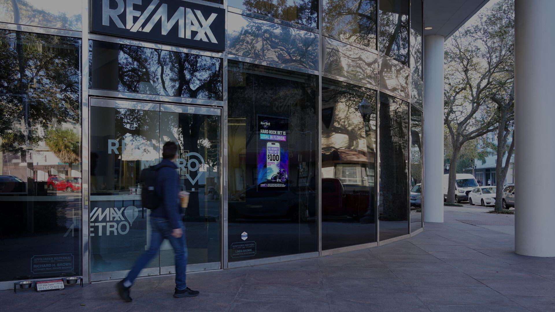 Leverage your real estate office as an interactive marketing tool